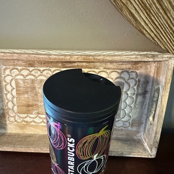 Starbucks Halloween 2023 Pumpkin Glow in the Dark 16oz Tumbler - Picture 4 of 5